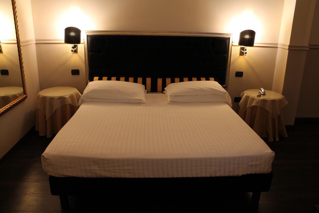 Hotel Don Carlo Broni Extérieur photo